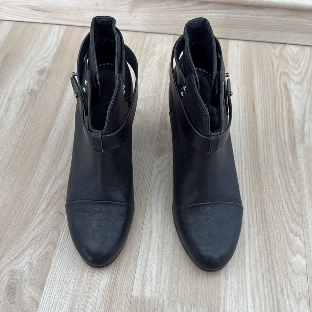 Rag & Bone Black Leather Ankle Booties - Picture 2 of 8